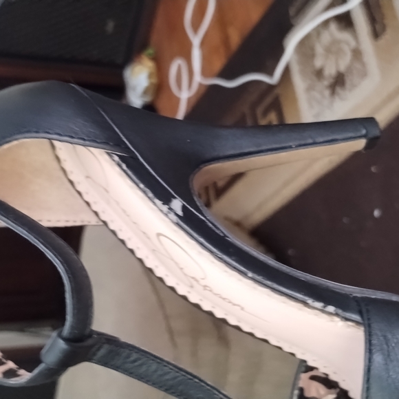 Heels - Picture 3 of 5